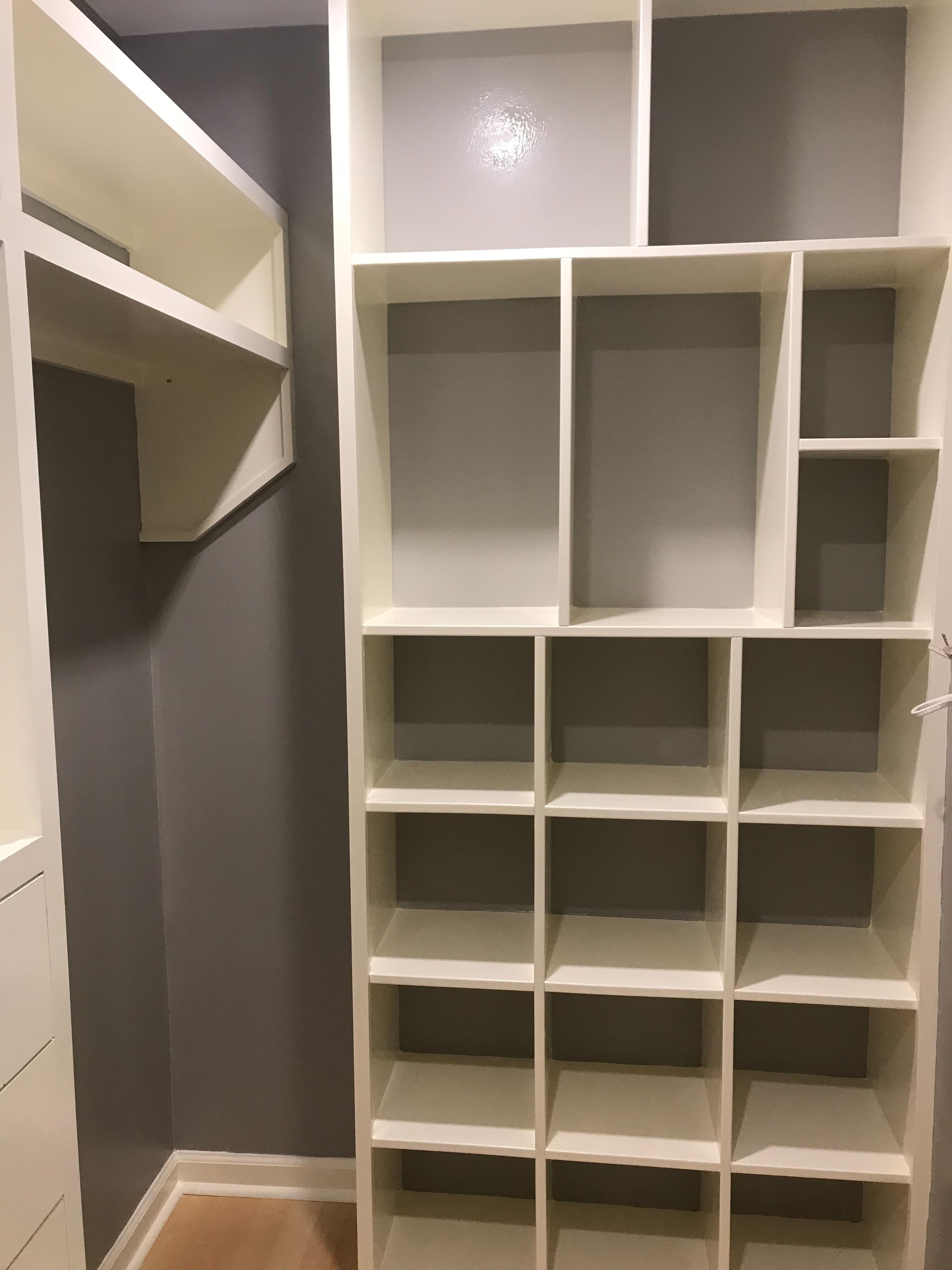 Custom Walk-In Closet Organization System
